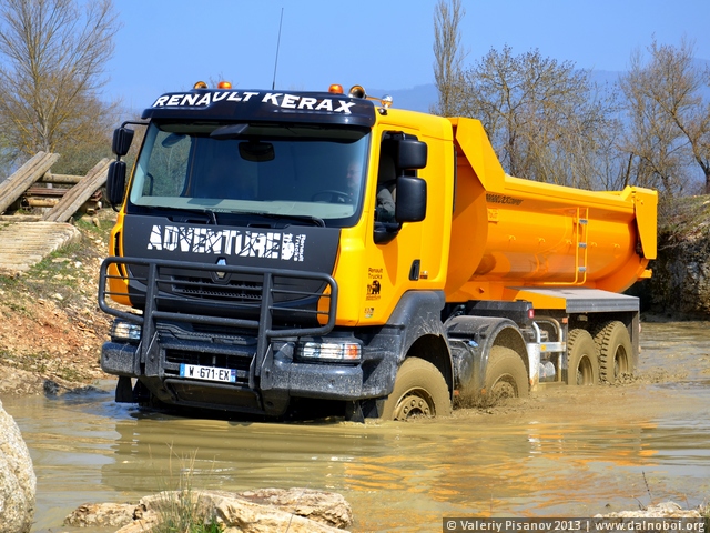 Renault Kerax обои