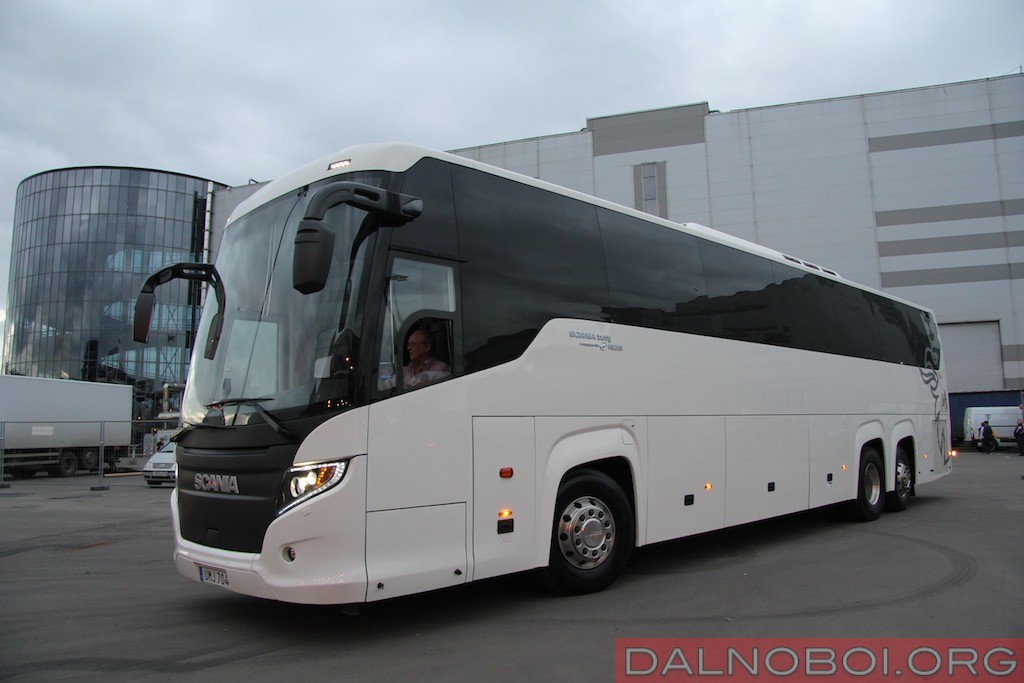 Scania_Touring_HD_007