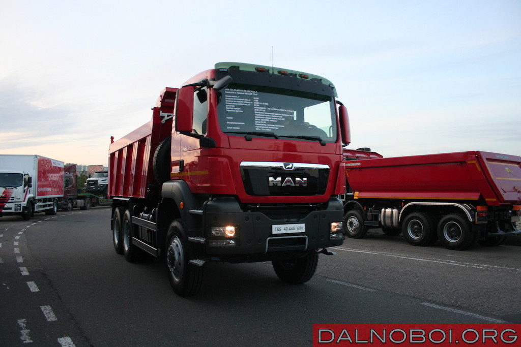 Самосвал MAN TGS 40.440 (6x6) с кузовом Meiller объемом 15 м3