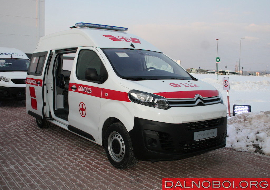 Автомобиль скорой помощи на базе Citroen Jumpy